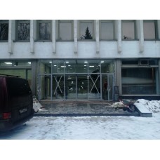 Продажа и Монтаж автоматической двери DORMAKABA Обьект Больница при управлении делами призидента РФ. Мичуринский пр-т. Д. 6а.